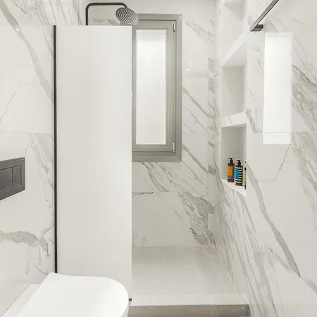 With Private Pools By Explore Βίλα Άνδρος