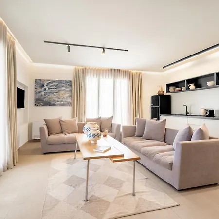 Villa With Private Pools By Explore