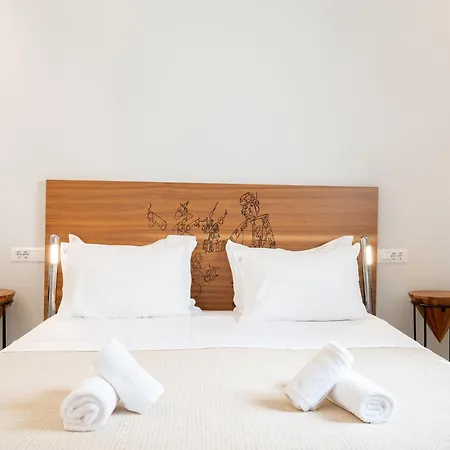 With Private Pools By Explore Villa Ándros