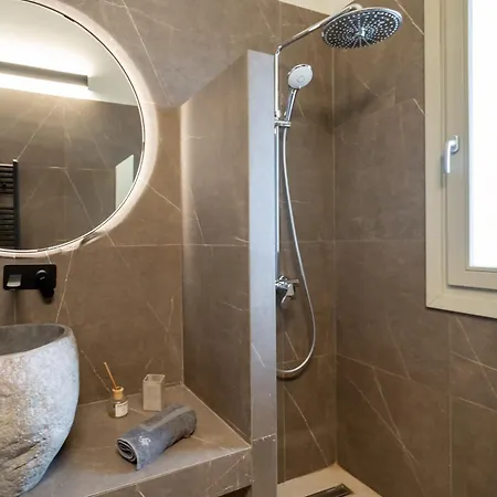 With Private Pools By Explore Άνδρος