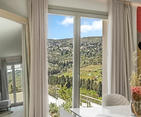 Villa With Private Pools By Explore *