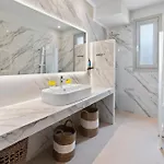 Villa With Private Pools By Explore *
