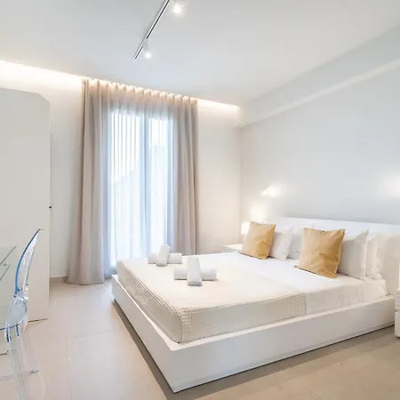 Suitehome With Private Pools By Explore Villa