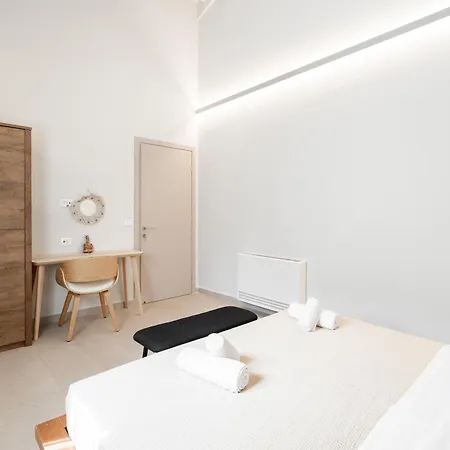 Suitehome With Private Pools By Explore Villa *