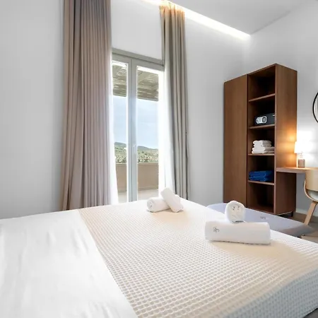 Suitehome With Private Pools By Explore Villa *