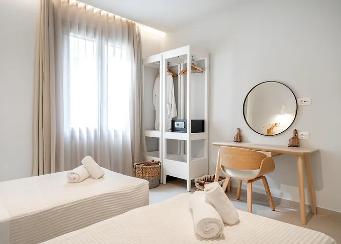 With Private Pools By Explore فيلة *