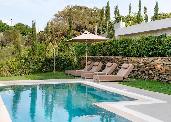 Villa With Private Pools By Explore *